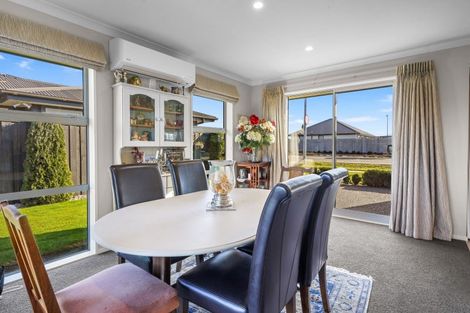 Photo of property in 65 Kippenberger Avenue, Rangiora, 7400