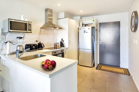 Photo of property in 4e/6 Piwakawaka Street, Eden Terrace, Auckland, 1010