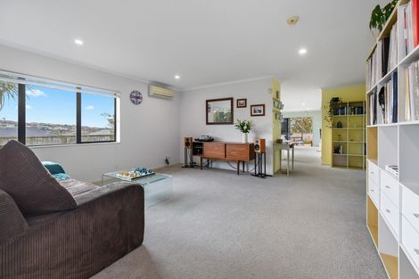 Photo of property in 6 Melfort Place, Nawton, Hamilton, 3200