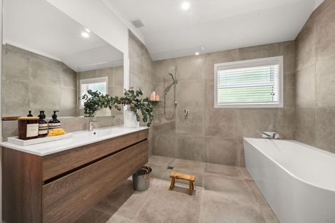 Photo of property in 11 Mcdonald Way, Lansdowne, Masterton, 5810