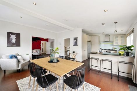 Photo of property in 160 Russell Terrace, Berhampore, Wellington, 6023