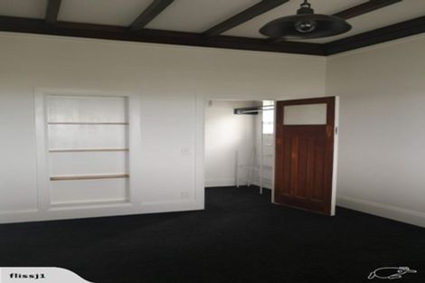 Photo of property in 38 Cameron Road, Bluff Hill, Napier, 4110