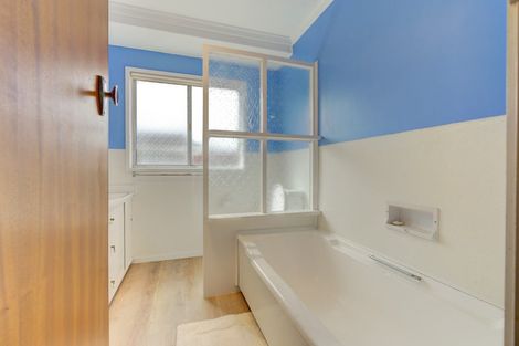 Photo of property in 2 Sandringham Road, Enderley, Hamilton, 3214