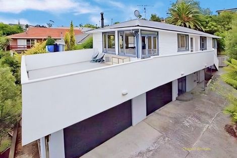 Photo of property in 8 Jellicoe Road, Murrays Bay, Auckland, 0630