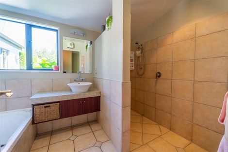 Photo of property in 143 Falvey Road, Levels, Timaru, 7975