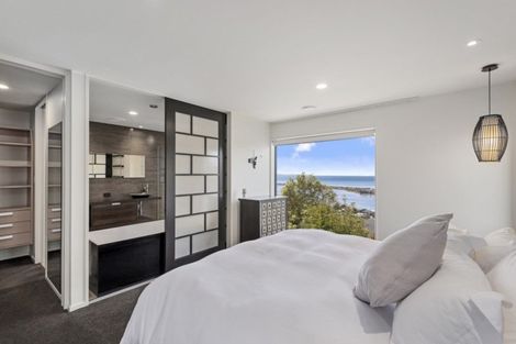 Photo of property in 109c Moncks Spur Road, Redcliffs, Christchurch, 8081