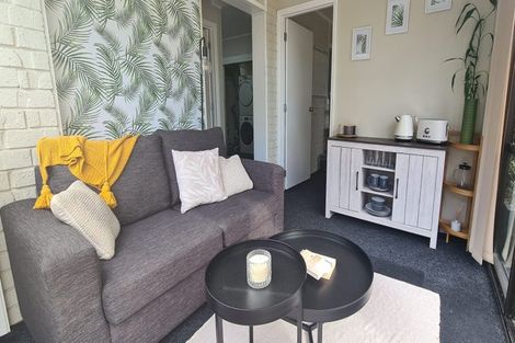 Photo of property in 19 Rhonda Place, Opaheke, Papakura, 2113