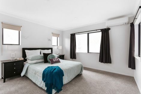 Photo of property in 32b Waipuna Grove, Welcome Bay, Tauranga, 3112