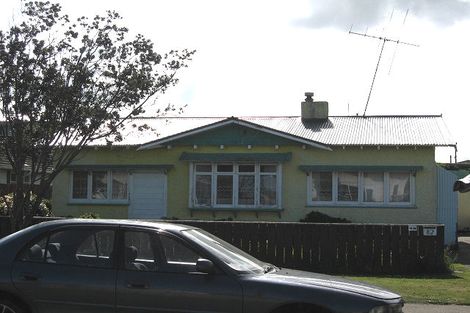 Photo of property in 82 Matai Street, Castlecliff, Whanganui, 4501