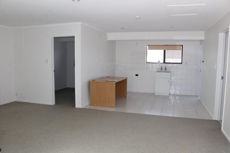 Photo of property in 2/111 Whitford Road, Somerville, Auckland, 2014