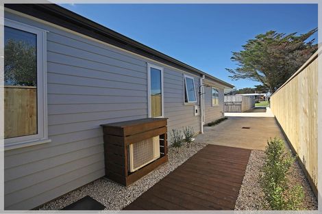 Photo of property in 3a Chrystall Street, Foxton Beach, Foxton, 4815