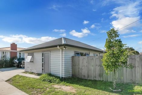 Photo of property in 469 Swanson Road, Ranui, Auckland, 0612