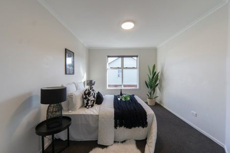 Photo of property in 25 Chiefs Court, Hamilton East, Hamilton, 3216