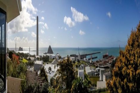 Photo of property in 27 Findlay Street, Moturoa, New Plymouth, 4310