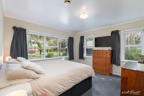 Photo of property in 29 Jocelyn Crescent, Pinehaven, Upper Hutt, 5019