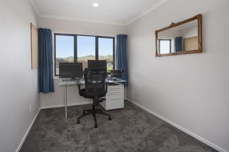 Photo of property in 14 Nelson Avenue, Aotea, Porirua, 5024