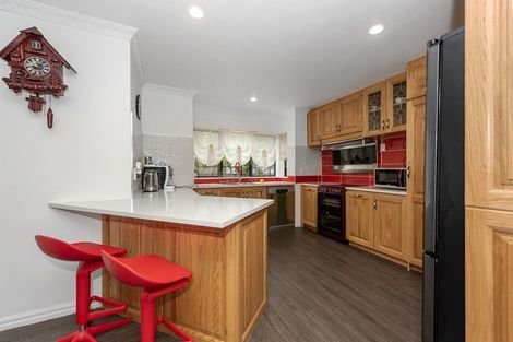 Photo of property in 21 Nielsen Gardens, Rototuna, Hamilton, 3210