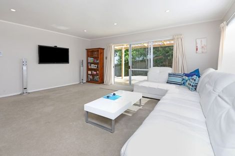 Photo of property in 33a Price Crescent, Mount Wellington, Auckland, 1060