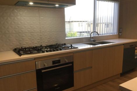 Photo of property in 101 Bordeaux Parade, Te Atatu South, Auckland, 0610