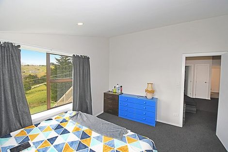 Photo of property in 17 Lupis Way, Kaiwaka, 0573