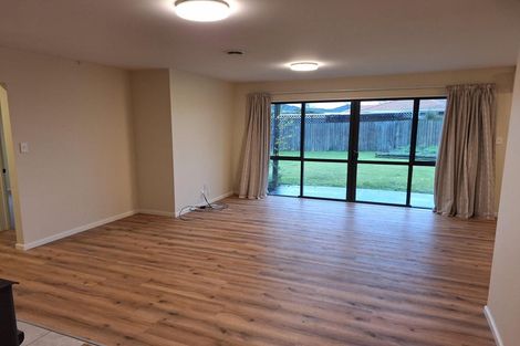 Photo of property in 29 Hawkins Place, Rangiora, 7400