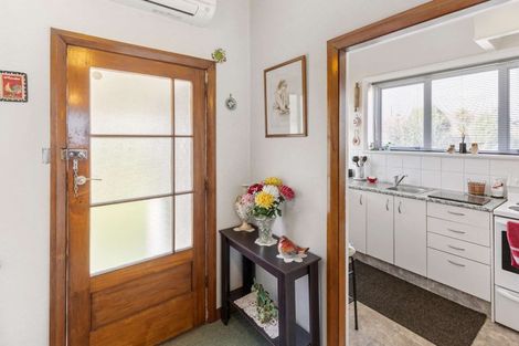 Photo of property in 1 Fergusson Street, Springvale, Whanganui, 4501