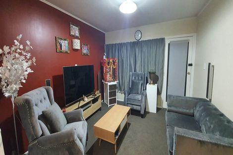 Photo of property in 3-5 Carbine Road, Mount Wellington, Auckland, 1060