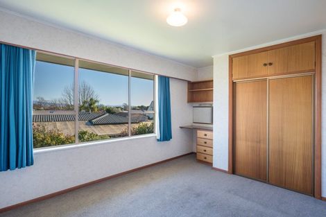 Photo of property in 2 Balmoral Place, Stoke, Nelson, 7011