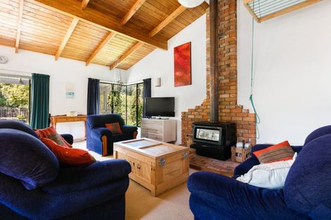 Photo of property in 48 Lysnar Street, Okitu, Gisborne, 4010