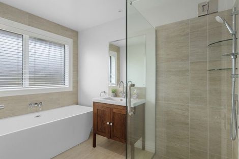 Photo of property in 10 Dundee Close, Darfield, 7510