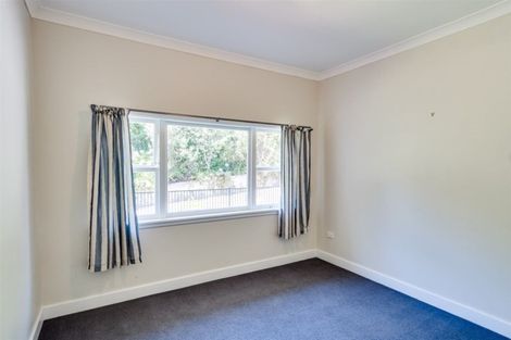 Photo of property in 30 Coote Road, Bluff Hill, Napier, 4110