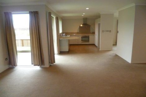 Photo of property in 112 Milton Terrace, Picton, 7220