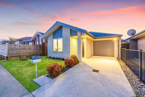 Photo of property in 14 Huamanu Street, Pukekohe, 2120