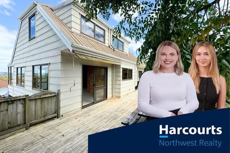 Photo of property in 6a Cambric Place, Botany Downs, Auckland, 2010