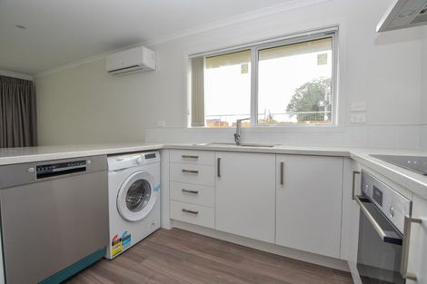 Photo of property in 9 Victoria Street, Carterton, 5713