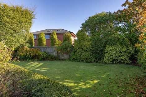 Photo of property in 102 Wairakei Road, Bryndwr, Christchurch, 8052