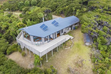 Photo of property in 1574 Whaanga Road, Raglan, 3296