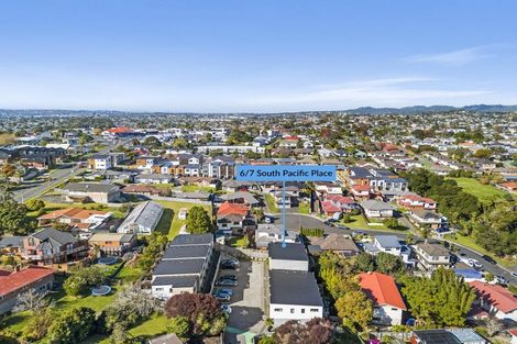 Photo of property in 6/7 South Pacific Place, Henderson, Auckland, 0612