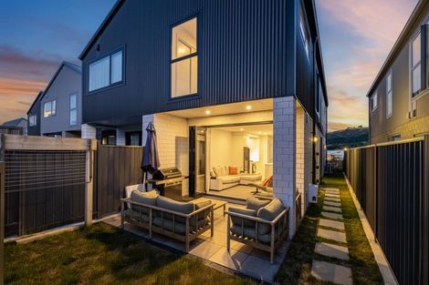 Photo of property in 11 Tokitoki Way, Kenepuru, Porirua, 5022