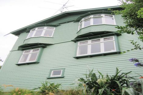 Photo of property in 4 Finnimore Terrace, Vogeltown, Wellington, 6021