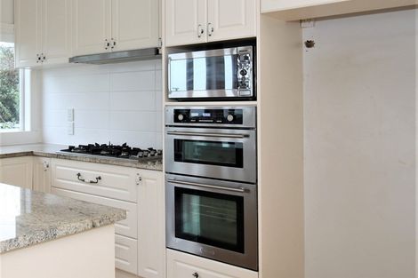 Photo of property in 9 Awanui Street, Birkenhead, Auckland, 0626