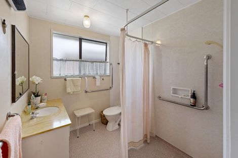 Photo of property in 12 Kakapo Street, Gore, 9710