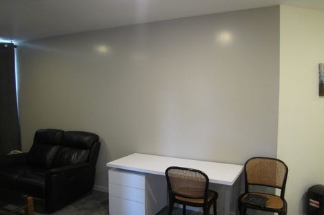 Photo of property in Terrace Tower Apartments, 1e/126 The Terrace, Wellington Central, Wellington, 6011