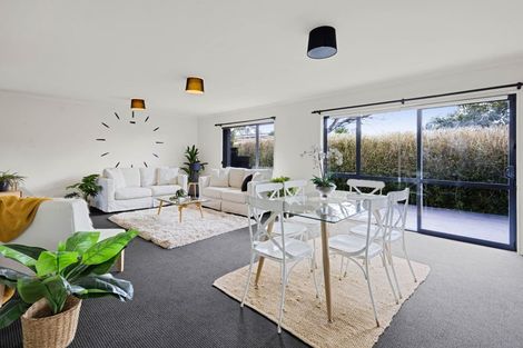 Photo of property in 17a Exeter Street, Brooklands, New Plymouth, 4310