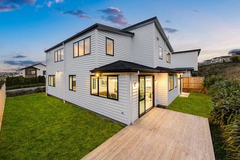 Photo of property in 12 Hopetea Street, Long Bay, Auckland, 0630