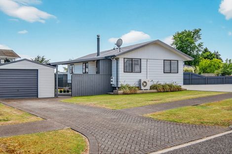 Photo of property in 60 Grace Crescent, Richmond Heights, Taupo, 3330