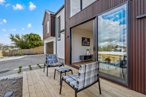 Photo of property in 17a Alexandra Street, Riverhead, 0820