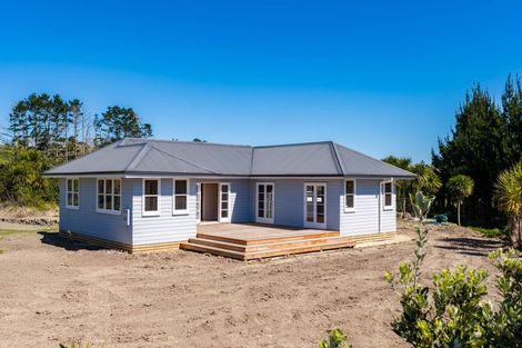 Photo of property in 960a Oneriri Road, Kaiwaka, 0573