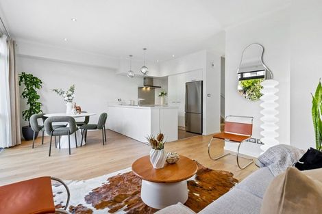 Photo of property in 33 Wallace Road, Hobsonville, Auckland, 0616