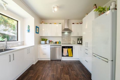 Photo of property in 14 Walbrook Road, Manly, Whangaparaoa, 0930